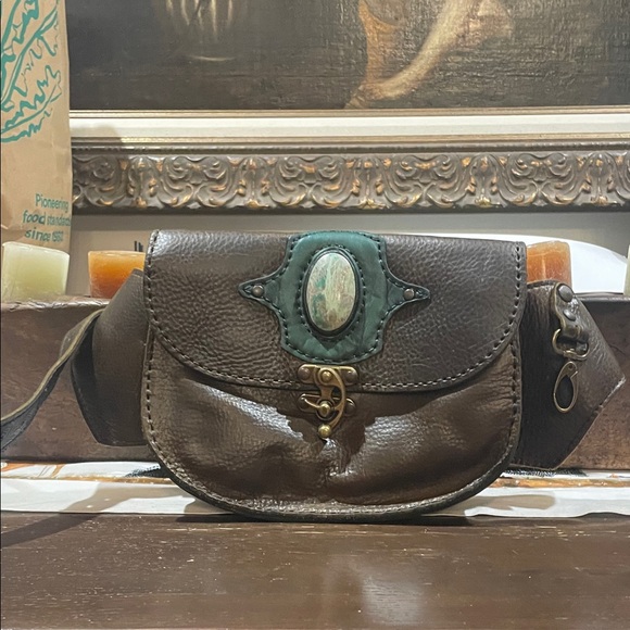 Handbags - 🌟🌟HOST PICK🌟🌟Absolutely Stunning Leather Handmade Belt Bag